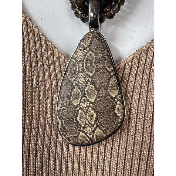 Premier Designs Multistrand Beaded Necklace W/ Reversible Metal & Faux Snakeskin - Picture 15 of 16